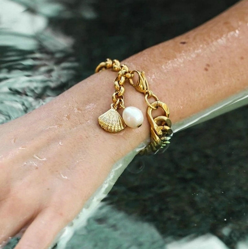 Shell Pearl Cuban Bracelet